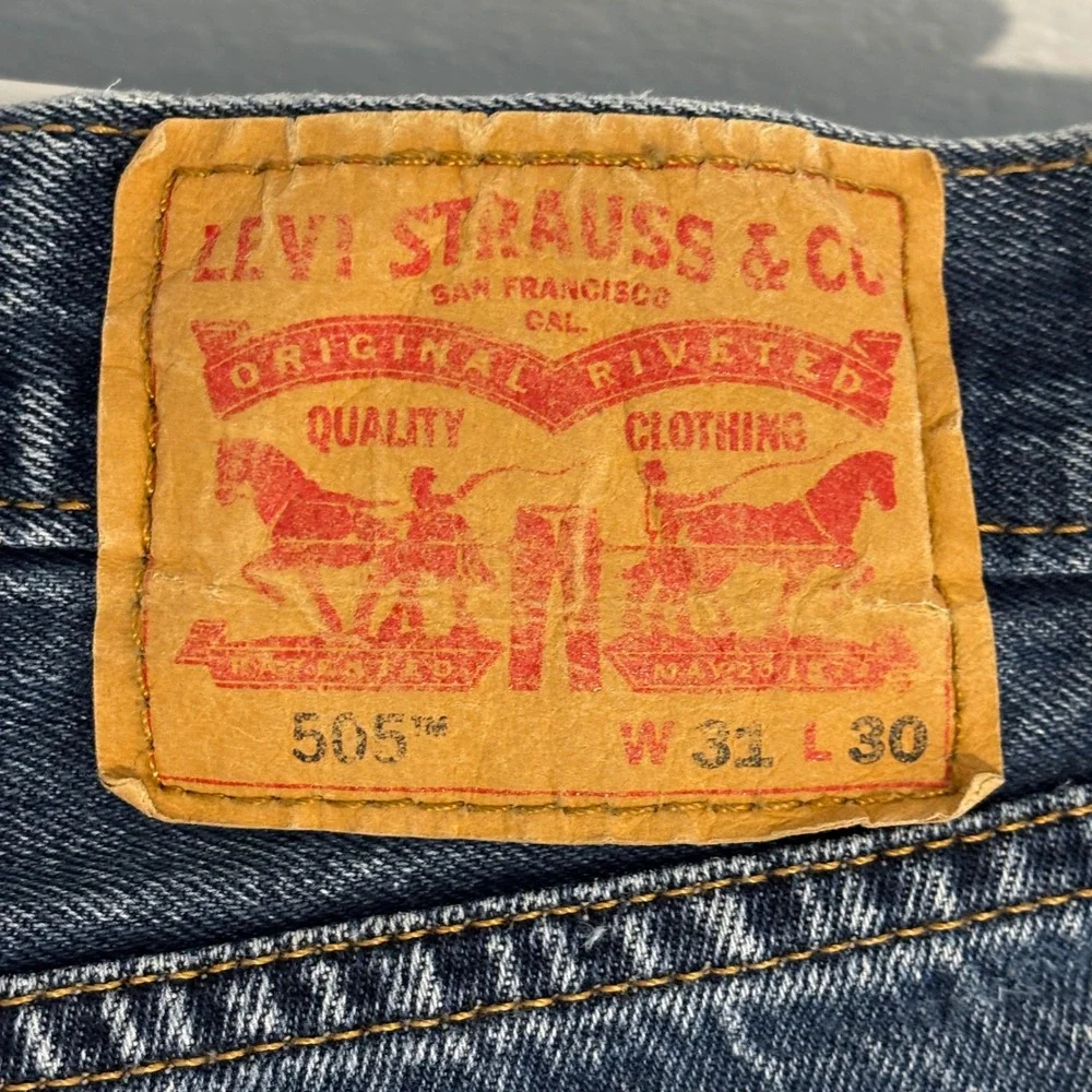 Levis 505 Regular Fit Dark Blue Jeans Mens 31x26 Straight Leg Shorter Inseam